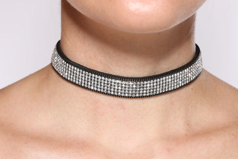 A Girls Best Friend Choker